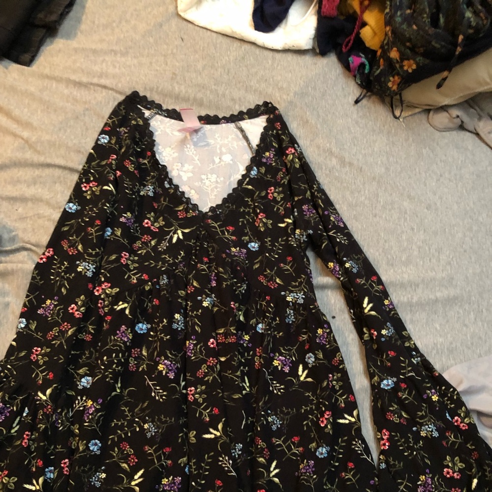 Women’s tops